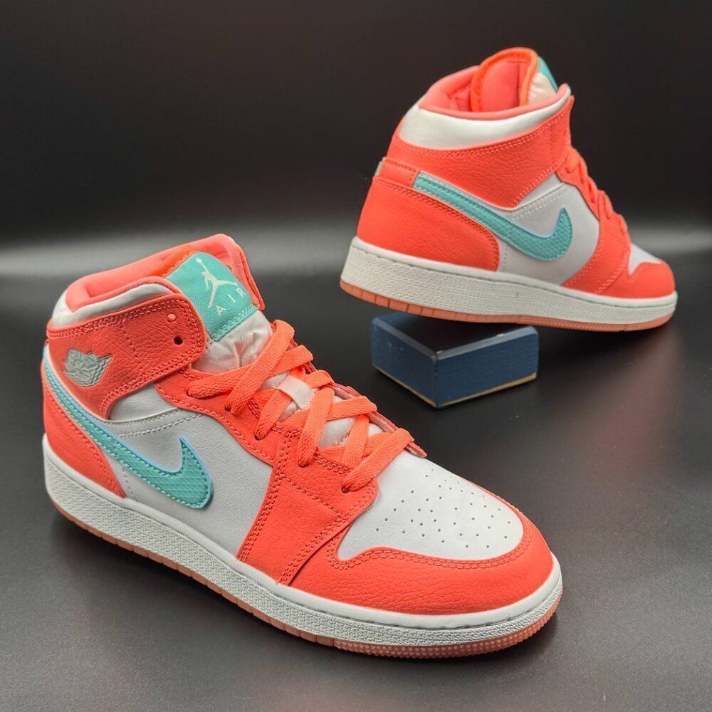 Air Jordan 1 Mid GG 'Crimson Pulse' - Picture 4 of 8